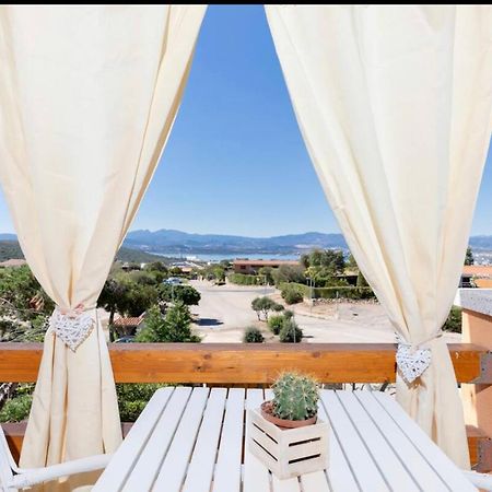 Casa Sharon Appartamento Vista Mare Ad Όλμπια Εξωτερικό φωτογραφία