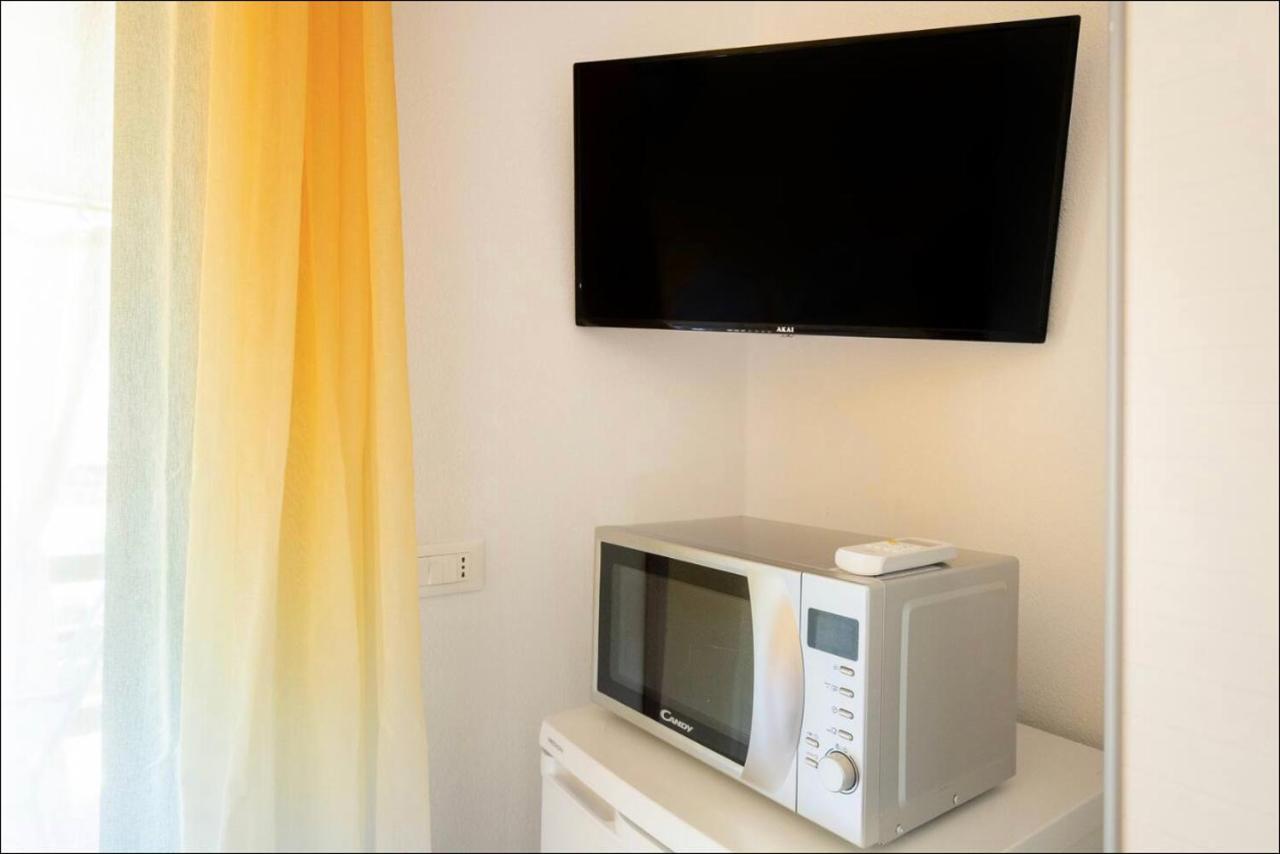 Casa Sharon Appartamento Vista Mare Ad Όλμπια Εξωτερικό φωτογραφία