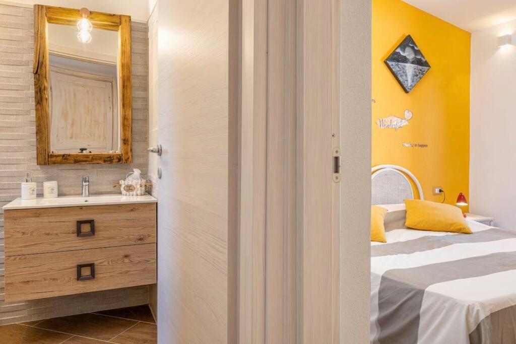 Casa Sharon Appartamento Vista Mare Ad Όλμπια Εξωτερικό φωτογραφία